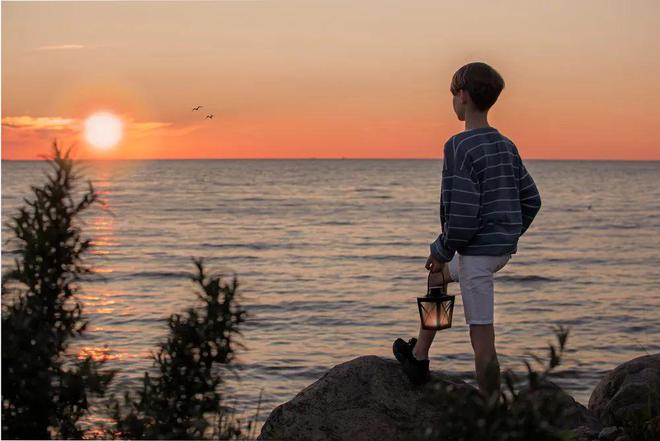 在小事上反复被纠正的孩子再好的底子也会变笨